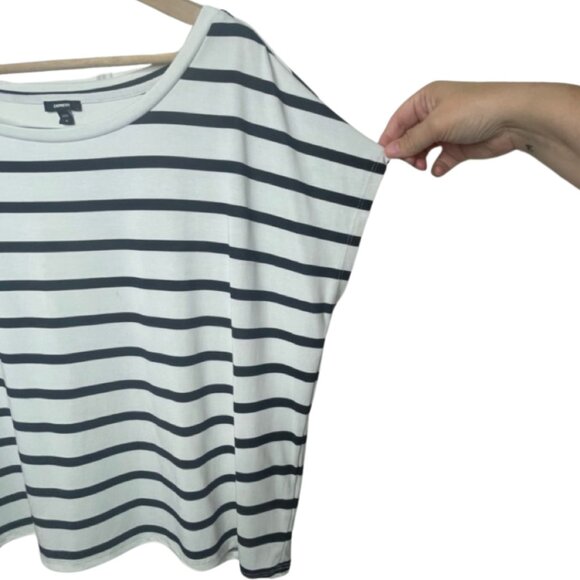 EXPRESS | Navy Blue & White Boxy Striped Short Sleeve Tee | Size M - Picture 4 of 11